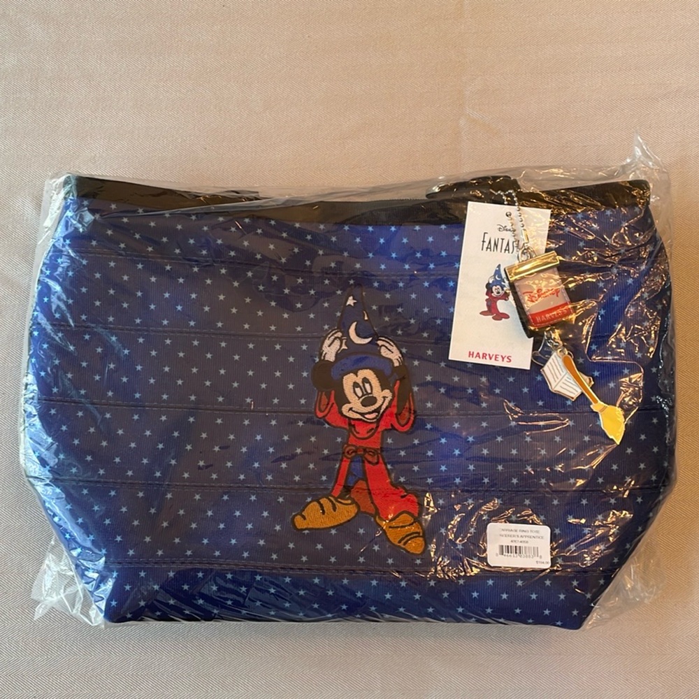 Harveys Mickey’s Fantasia Carriage Ring Tote. NIP with all tags and charms